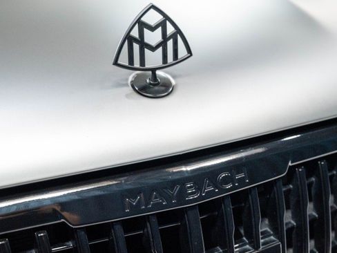 Certified 2024 Mercedes-Benz Maybach GLS 600 4MATIC image 12