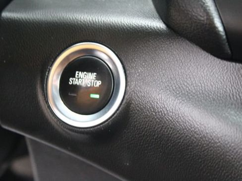 Used 2022 GMC Terrain SLE FWD image 23