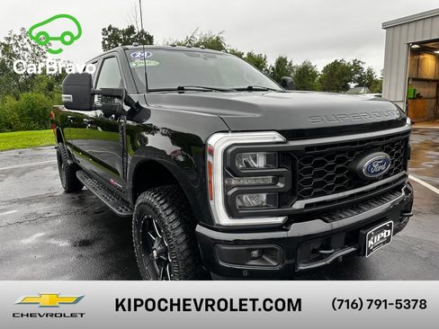 Used 2024 Ford F250 Lariat w/ Lariat Ultimate Package AWD/4WD image 1