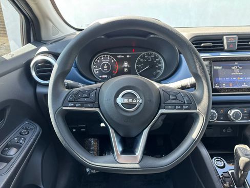 Used 2025 Nissan Versa SV w/ Trunk Package FWD image 17