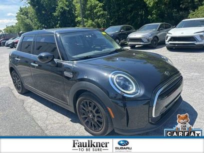 Used 2023 MINI Cooper 4-Door Hardtop w/ Signature Upholstery Package