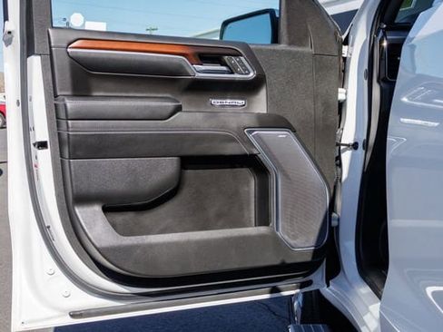 Certified 2024 GMC Sierra 1500 Denali AWD/4WD image 15
