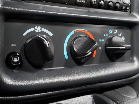 Used 1999 Chevrolet Camaro Z28 w/ SS Performance/Appearance Pkg image 31