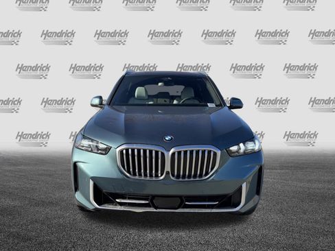 Used 2026 BMW X5 sDrive40i w/ Premium Package image 3