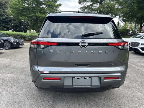 New 2026 Nissan Pathfinder SL FWD image 6