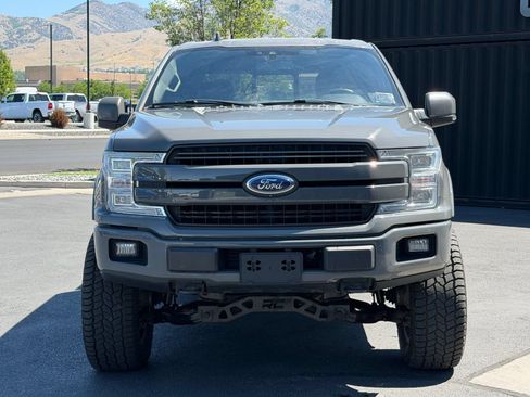 Used 2018 Ford F150 Lariat w/ Equipment Group 502A Luxury AWD/4WD image 2