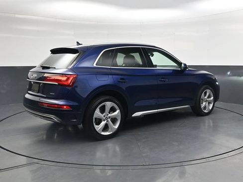 Used 2021 Audi Q5 Prestige w/ Prestige Package AWD/4WD image 4