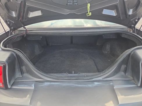 Used 2004 Ford Mustang Mach 1 RWD image 10