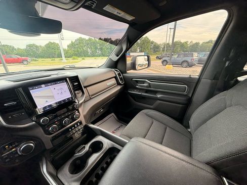 Used 2022 RAM 1500 Big Horn AWD/4WD image 25