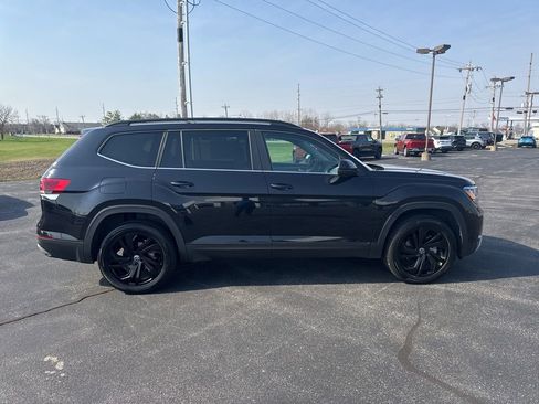 Used 2023 Volkswagen Atlas SE AWD/4WD image 18