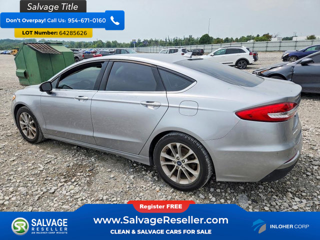 Used 2020 Ford Fusion SE FWD image 3