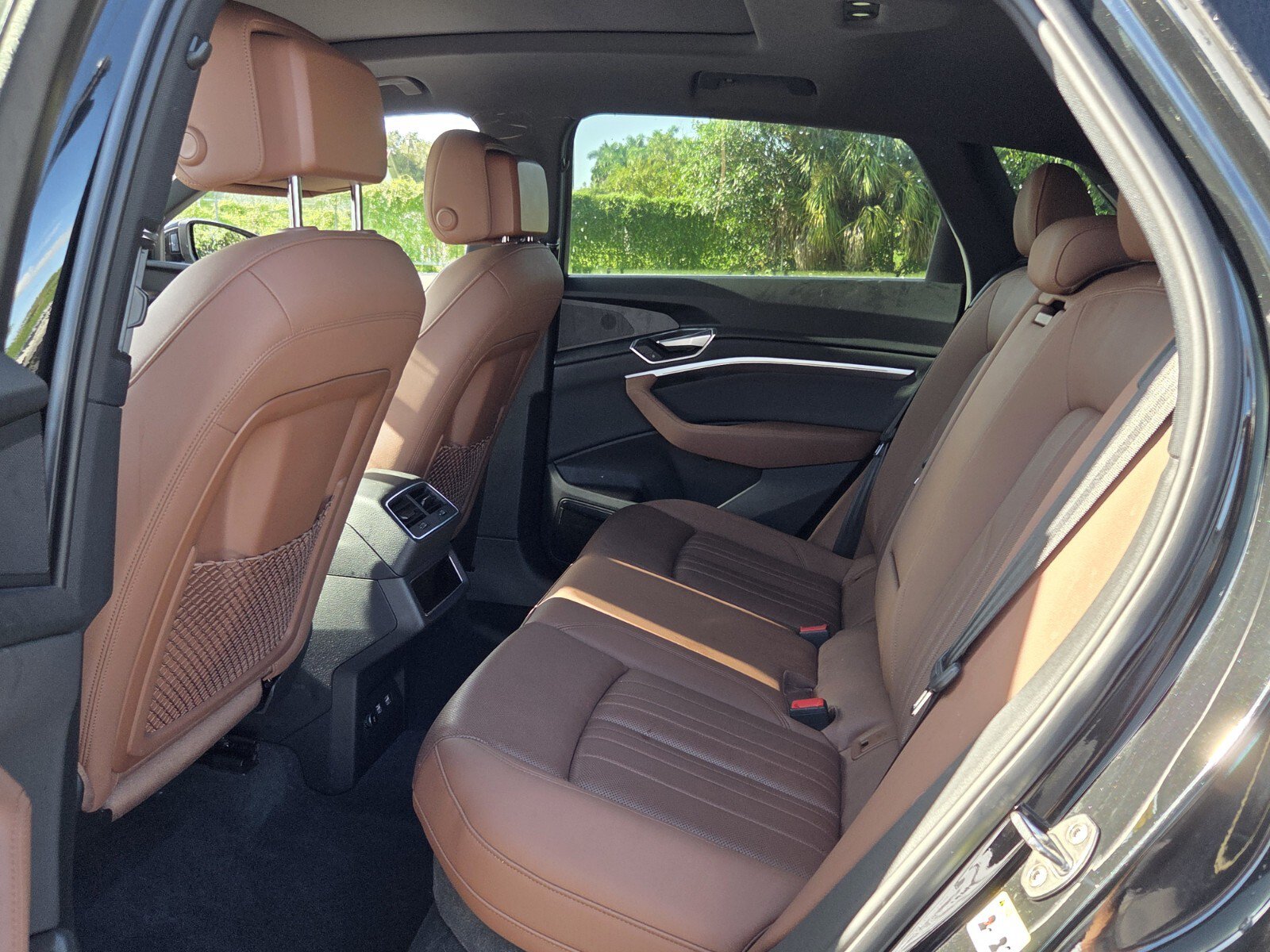 Used 2019 Audi e-tron Premium Plus AWD/4WD image 10