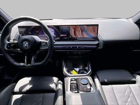 Used 2025 BMW X3 xDrive30i w/ Premium Package AWD/4WD image 16