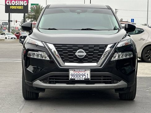 Used 2023 Nissan Rogue SV image 11