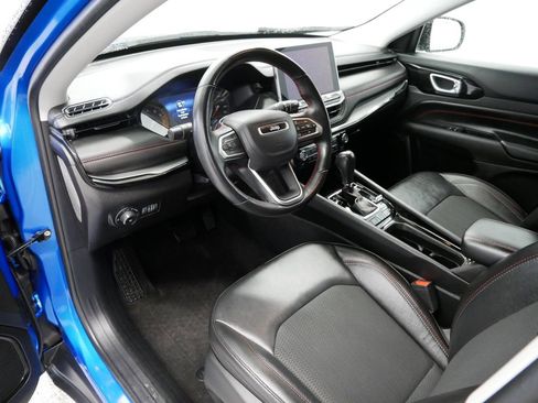 Certified 2022 Jeep Compass Trailhawk w/ Trailhawk Convenience Group image 2