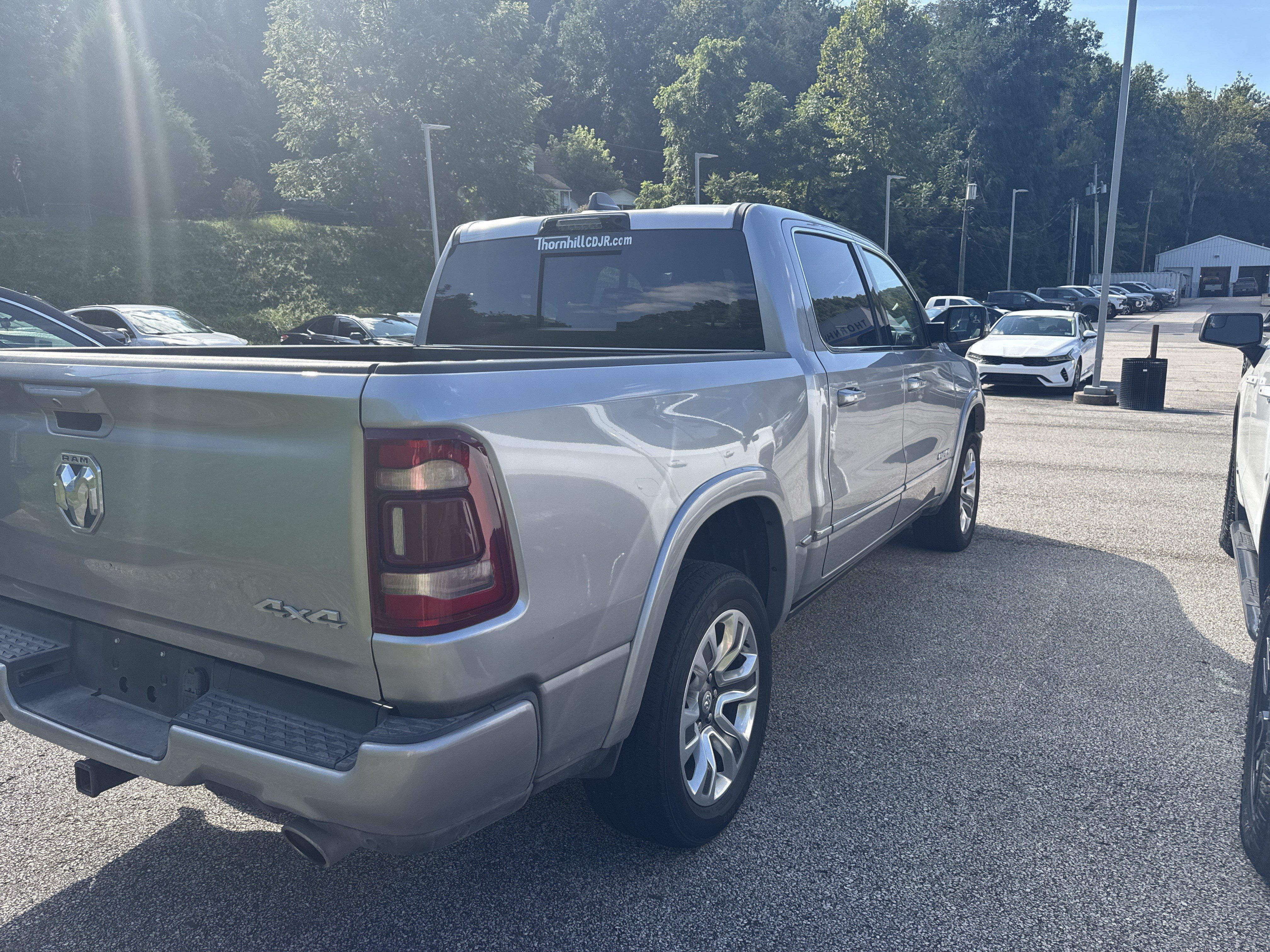 Used 2024 RAM 1500 Limited AWD/4WD image 4