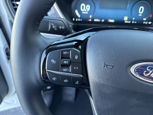 Used 2024 Ford Escape Platinum w/ Premium Technology Package image 32