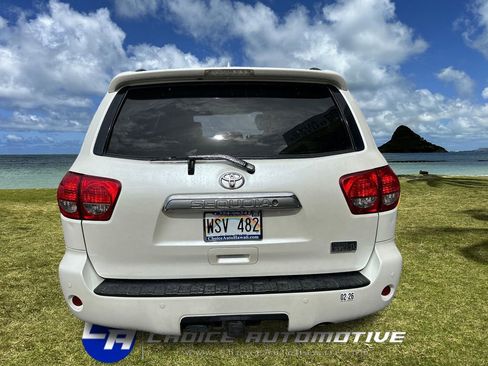 Used 2017 Toyota Sequoia Platinum image 6