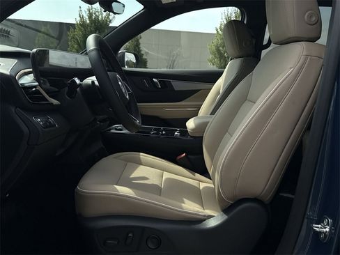 New 2026 Buick Enclave Preferred w/ Power Package image 13