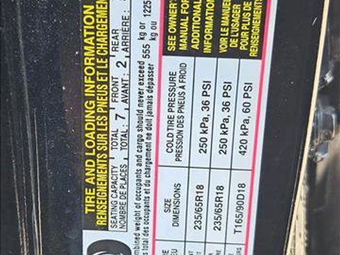 Used 2022 Toyota Highlander XLE image 19