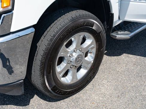 Certified 2024 RAM 2500 Big Horn AWD/4WD image 11