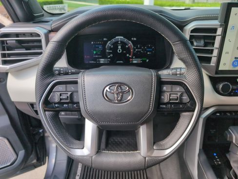 Certified 2025 Toyota Sequoia Capstone AWD/4WD image 18