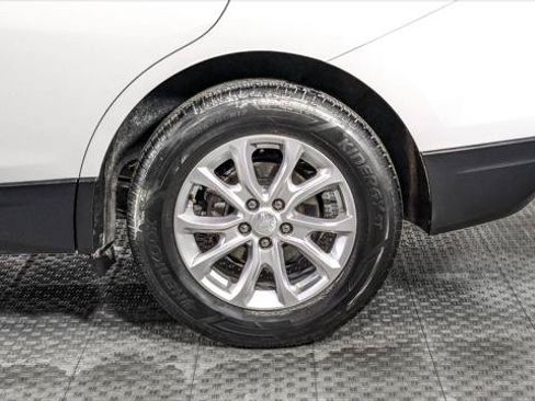 Used 2020 Chevrolet Equinox LS w/ LS Convenience Package FWD image 34