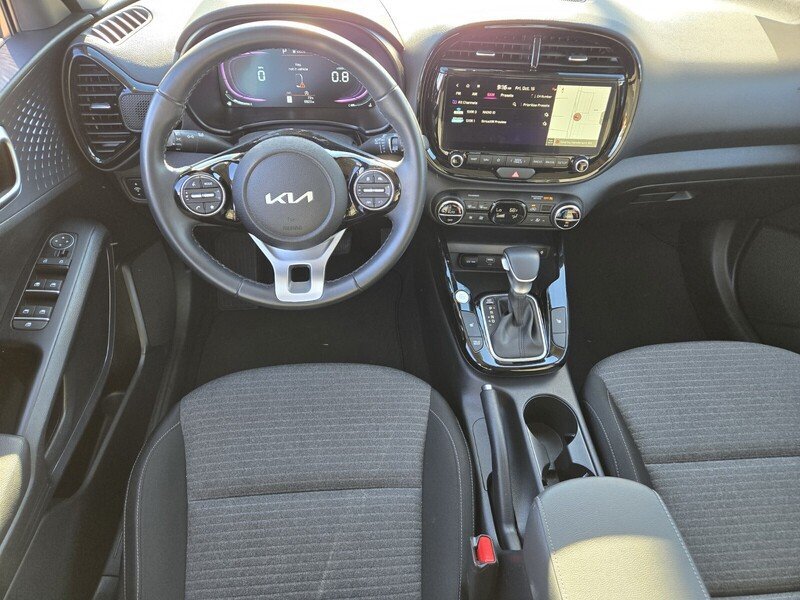Certified 2025 Kia Soul EX FWD image 13