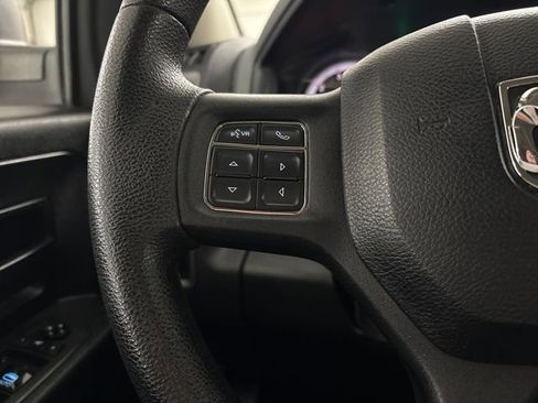 Used 2014 RAM 1500 Express image 37