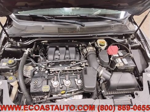 Used 2015 Ford Taurus SE FWD image 9