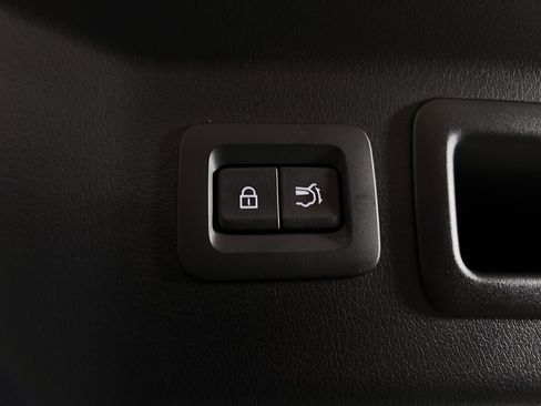 Used 2025 MAZDA CX-90 Plug-In Hybrid w/Premium Sport image 32