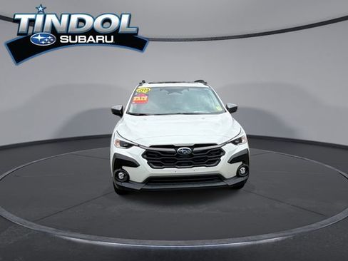 Used 2024 Subaru Crosstrek 2.0i Premium AWD/4WD image 3