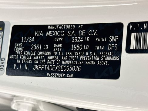 Used 2025 Kia K4 FWD image 12