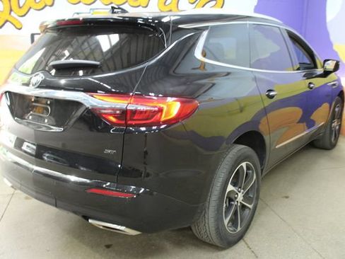 Used 2021 Buick Enclave Essence w/ Sport Touring Edition AWD/4WD image 8
