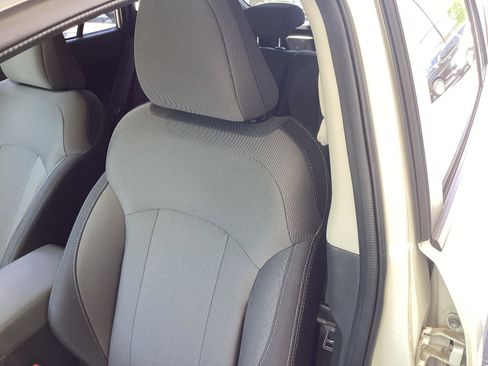 Used 2025 Subaru Crosstrek 2.0i Premium AWD/4WD image 11