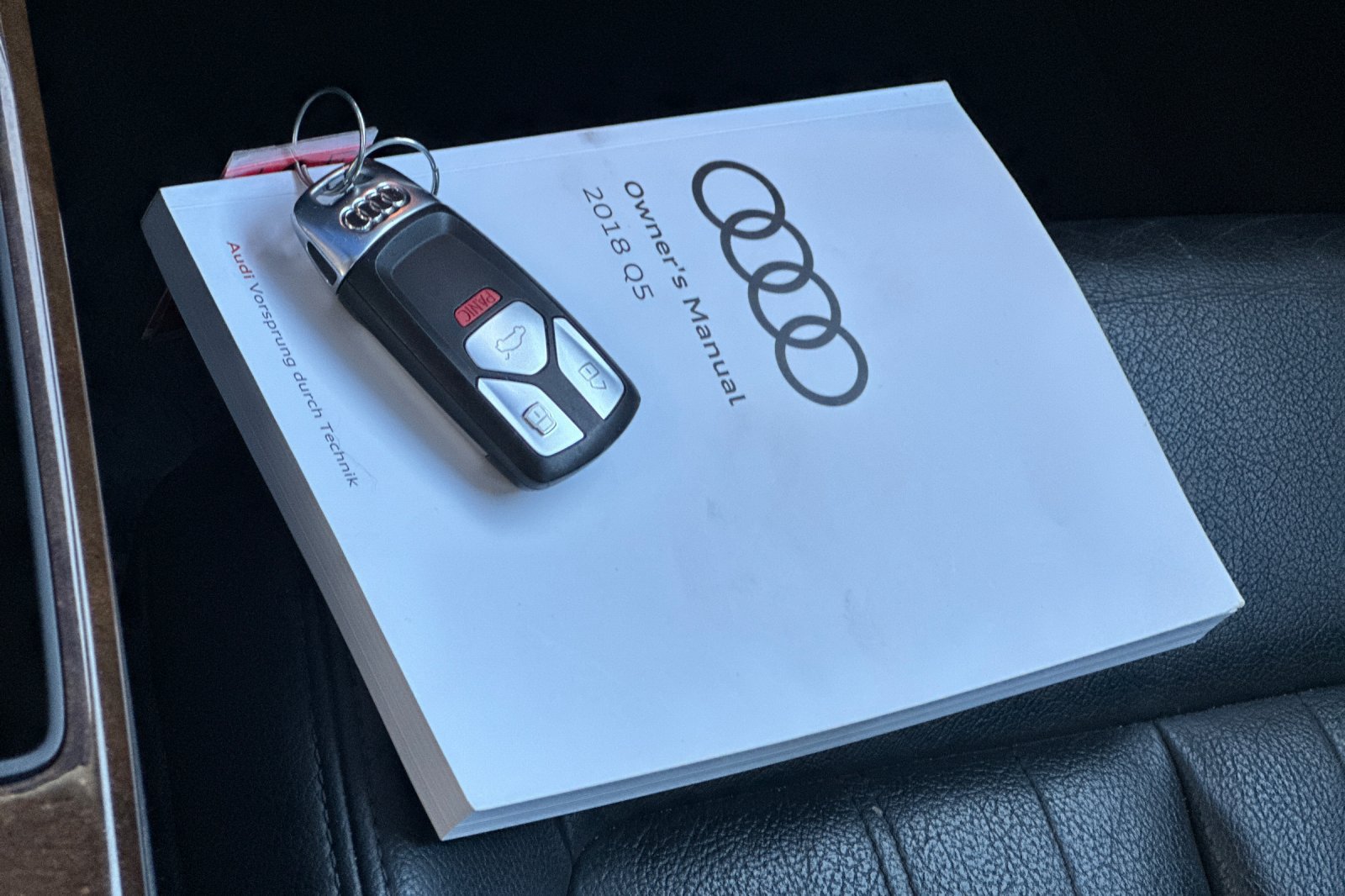 Used 2018 Audi Q5 2.0T Premium Plus w/ Premium Plus Package AWD/4WD image 11