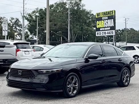 Used 2023 Honda Accord EX image 3