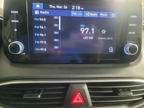 Used 2021 Hyundai Santa Fe SE image 25