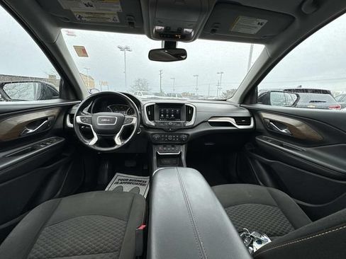 Used 2019 GMC Terrain SLE w/ Driver Convenience Package FWD image 14