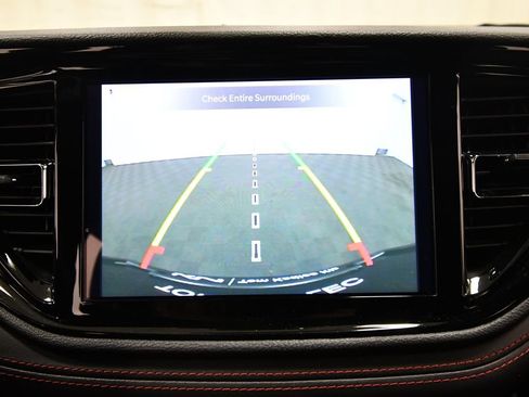 Used 2025 Dodge Durango GT AWD/4WD image 24