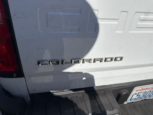Used 2021 Chevrolet Colorado W/T w/ WT Convenience Package RWD image 11