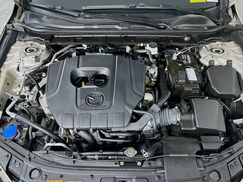 Used 2024 MAZDA MAZDA3 s FWD image 27