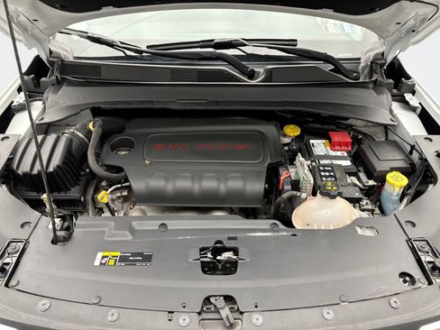 Used 2022 Jeep Compass Latitude AWD/4WD image 26