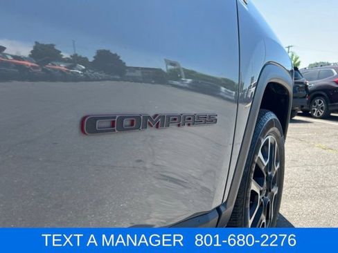 Used 2020 Jeep Compass Trailhawk AWD/4WD image 8