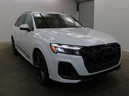 New 2026 Audi Q7 Premium Plus AWD/4WD image 6