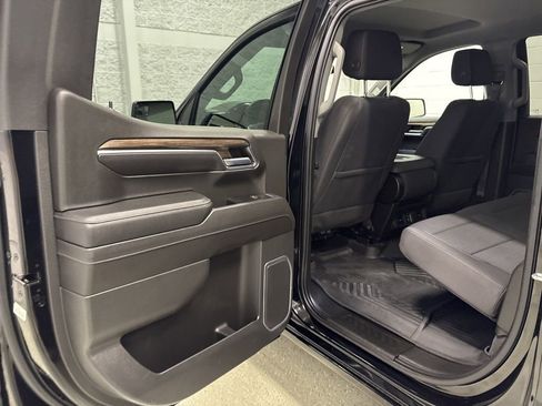 Used 2023 Chevrolet Silverado 1500 LT AWD/4WD image 10
