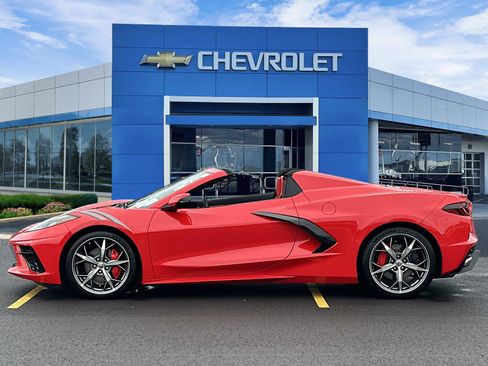 Used 2020 Chevrolet Corvette Stingray Preferred Conv w/ 2LT Preferred Equipment Group RWD image 5