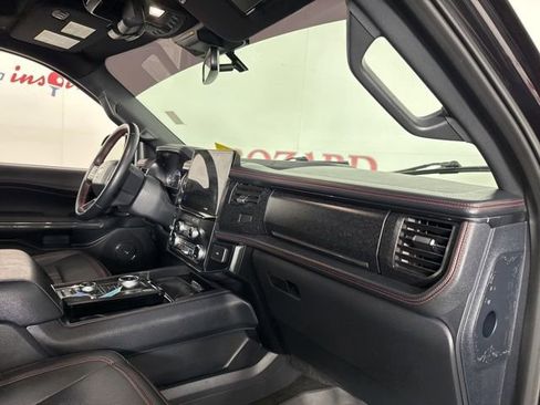 Used 2023 Ford Expedition Max Limited image 17