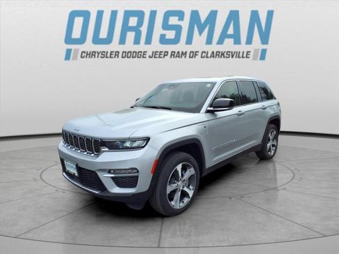 New 2024 Jeep Grand Cherokee Limited 4xe image 8