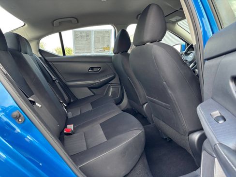 Used 2025 Nissan Sentra SV FWD image 23